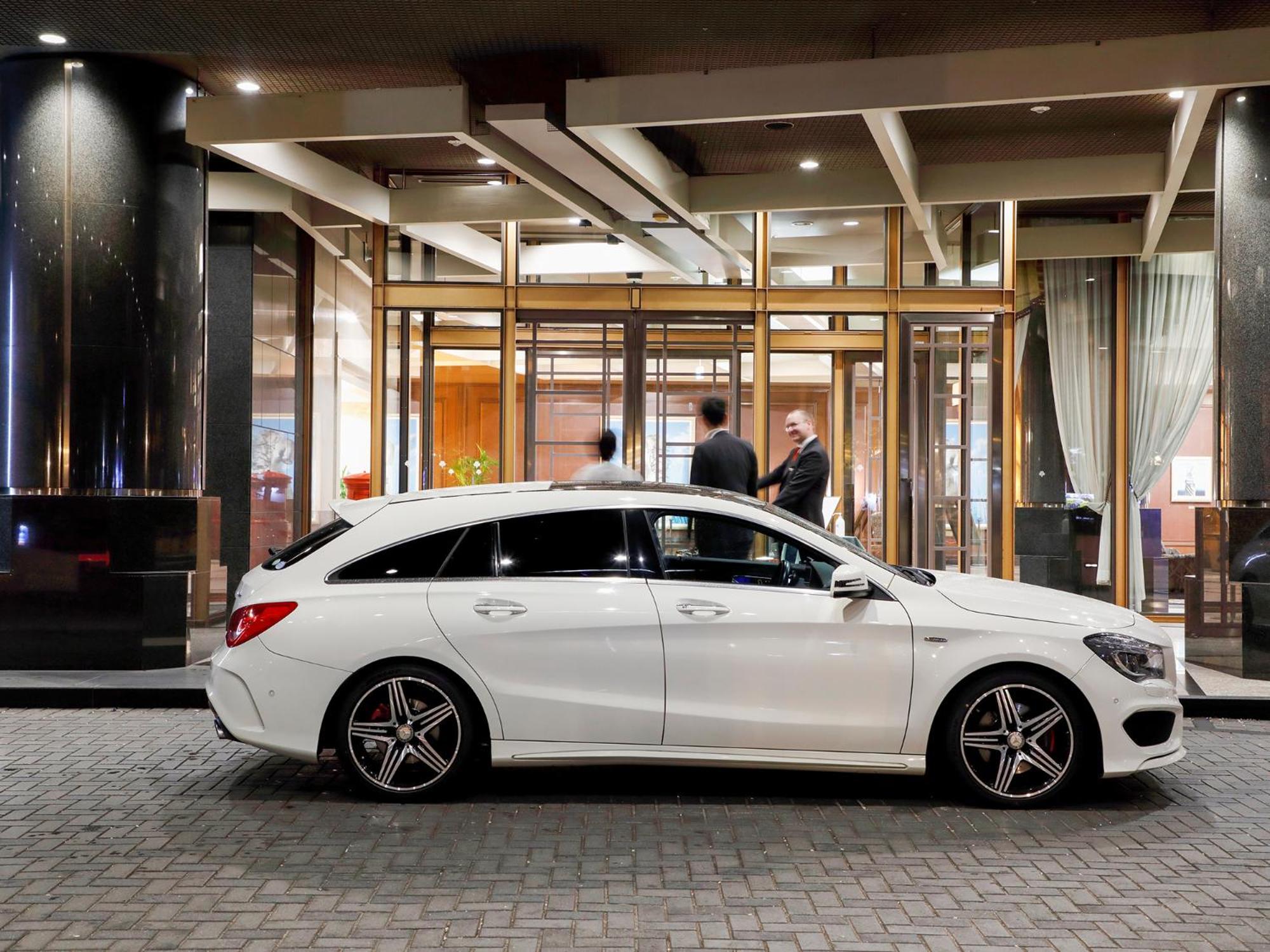 Premier Hotel -Tsubaki- Sapporo Buitenkant foto Mercedes-Benz CLA